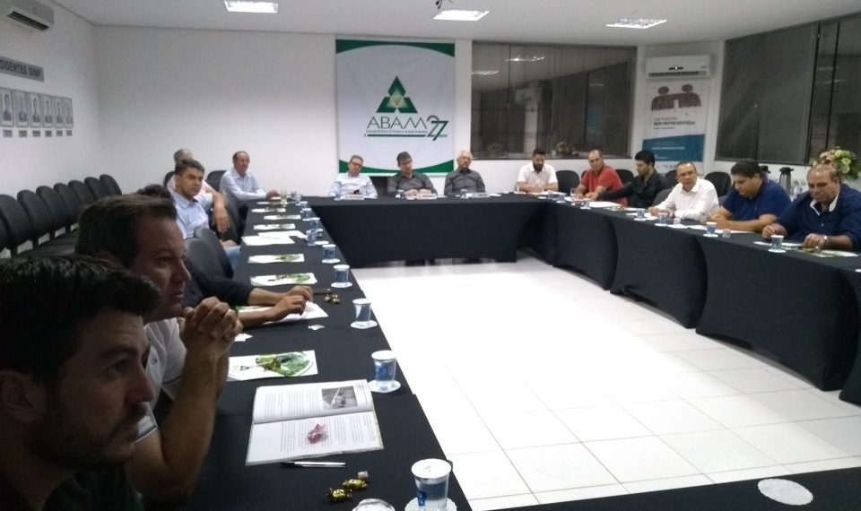 Presidente da ABAM diz que setor foi castigado pela estiagem deste ano