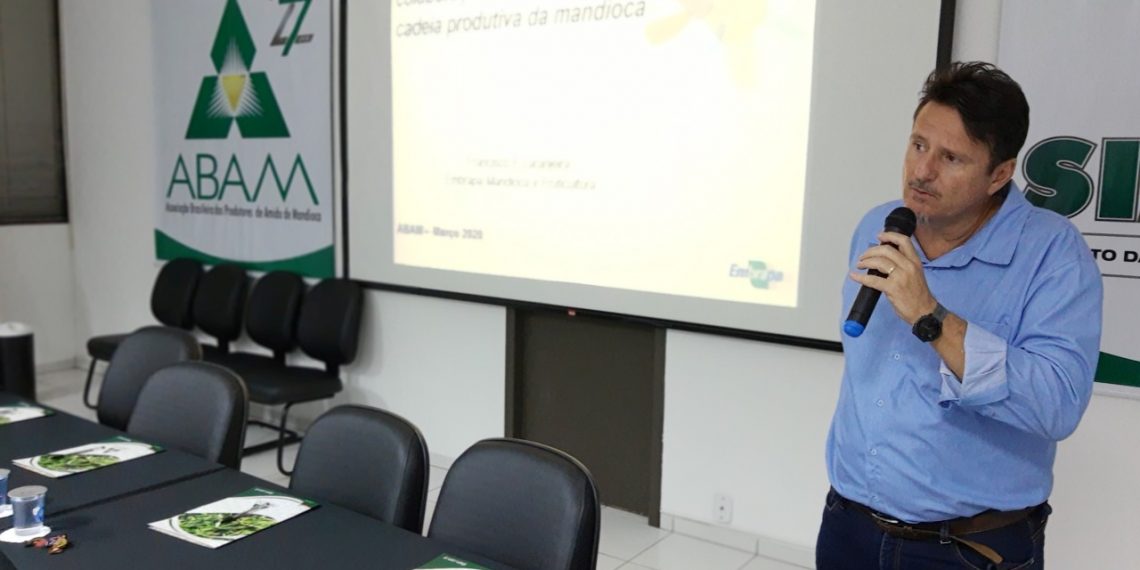 Embrapa e ABAM avaliam projeto de indexação de material de plantio