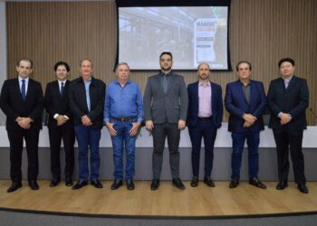 SIMP, ABAM e Ministério Público do Trabalho promovem diálogo sobre boas práticas no setor da mandioca em Paranavaí